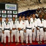 Equipe brasileira de Judô na premiação